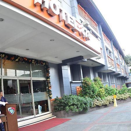 Hotel 878 Manille Extérieur photo